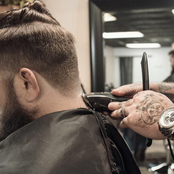 Barber WordPress Theme 47