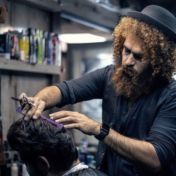 Barber WordPress Theme 25