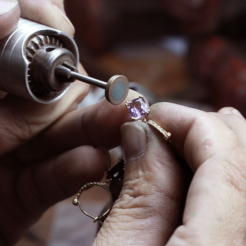 Jewelry Shop WordPress Theme 45 Jewelry Shop WordPress Theme 45